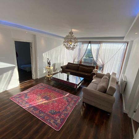Wonderful Villa Airport 5 Minutes Arnavutkoy Bagian luar foto