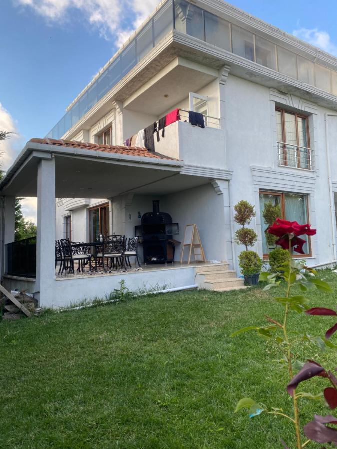 Wonderful Villa Airport 5 Minutes Arnavutkoy Bagian luar foto