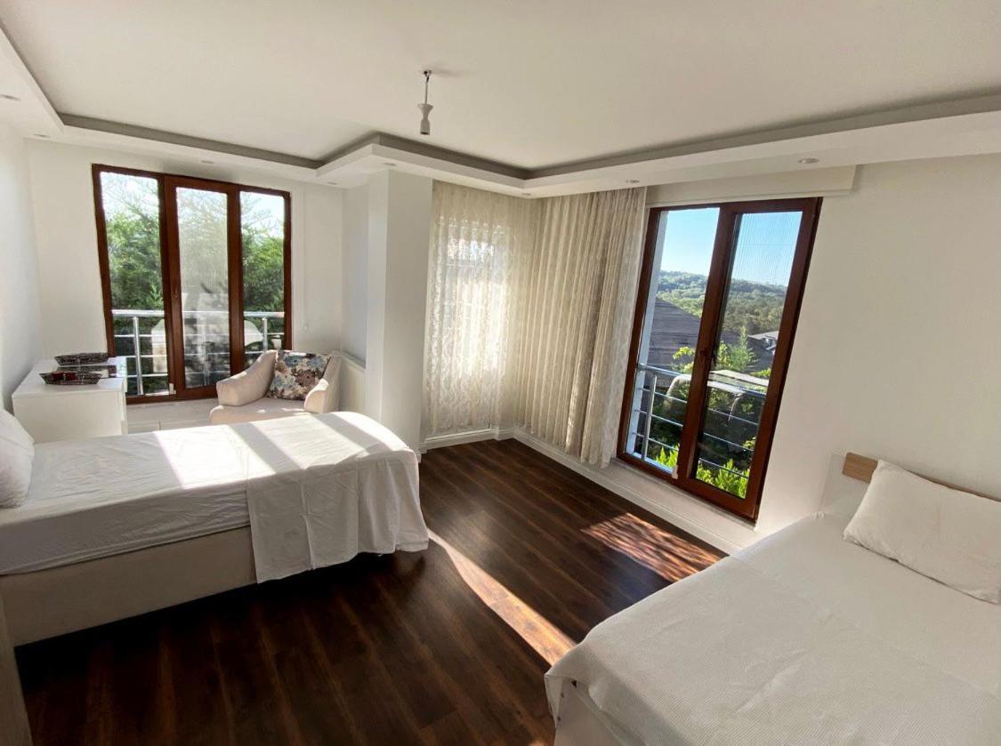 Wonderful Villa Airport 5 Minutes Arnavutkoy Bagian luar foto