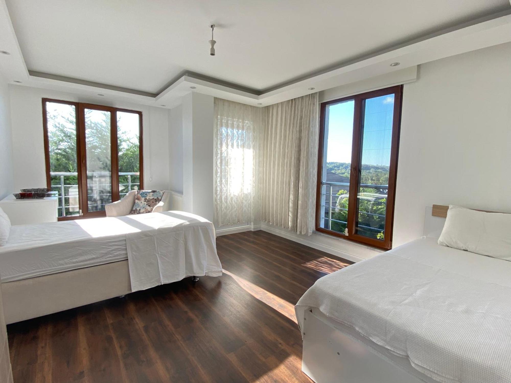 Wonderful Villa Airport 5 Minutes Arnavutkoy Bagian luar foto
